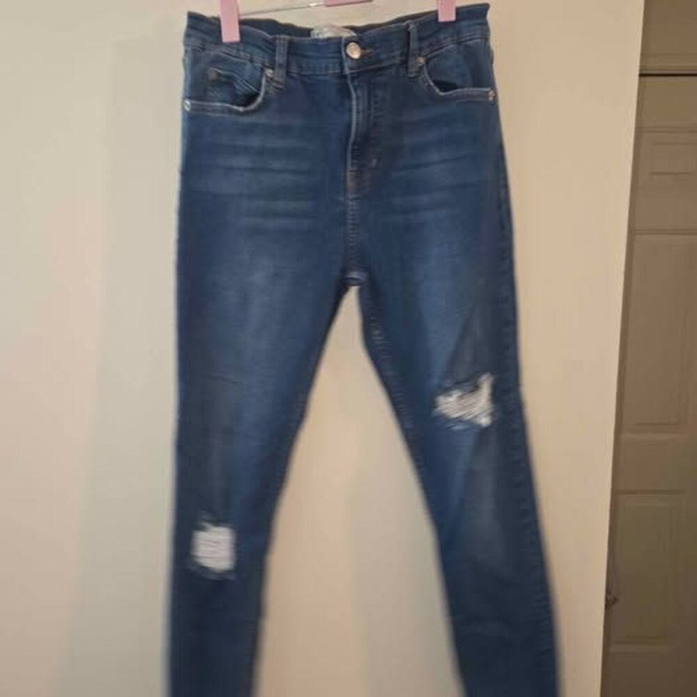Free People Distressed Skinny Jeans